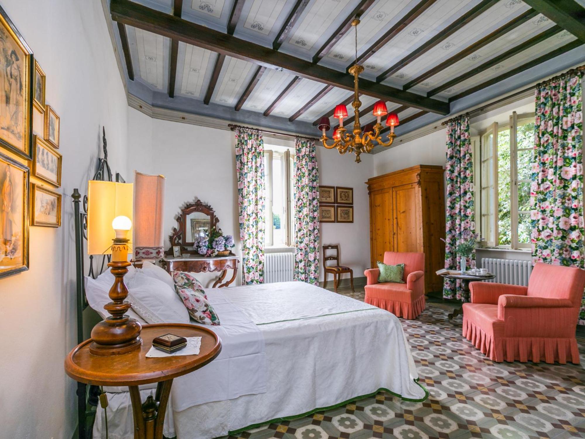 Villa Il Belvedere By Interhome Лари Экстерьер фото